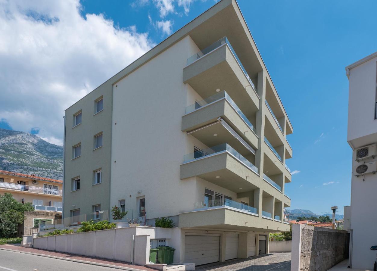 Apartment Luxury Purple Summer Sea View